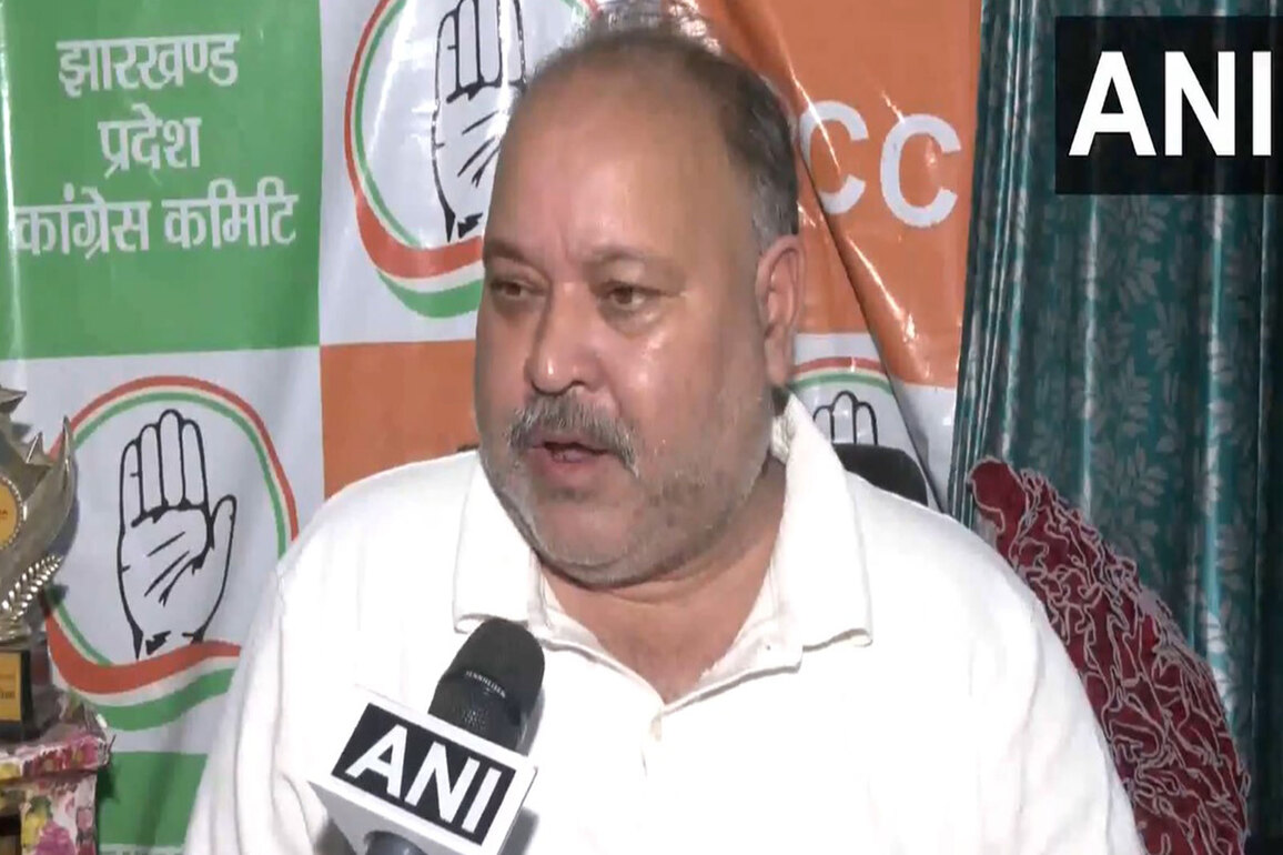 "Person who abused Sofia Qureshi was nationalist or anti-national?": Rakesh Sinha on Raghubar Das's remarks