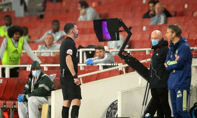 VAR in the dock as Man Utd down Villa, Spurs frustrated VAR in the dock as Man Utd down Villa, Spurs frustrated