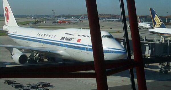 North Korean capital Pyongyang welcomes Air China flight