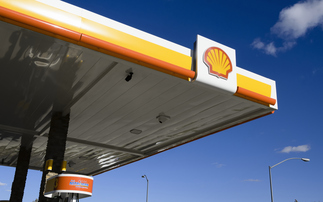 Investors demand Shell explain 'disconnect' between LNG growth plans and climate targets