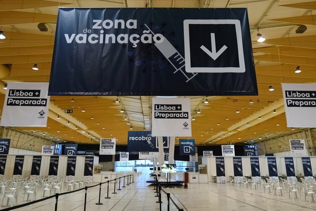 EU chief: Time to think about mandatory vaccination
