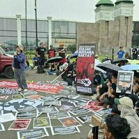 Ironi pendidikan tinggi: Belum merdeka, dituntut segera berdampak