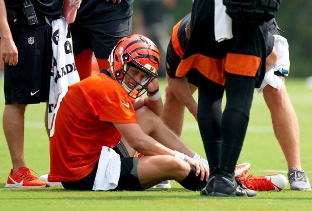 Bengals QB Joe Burrow to miss 'several weeks' with calf injury