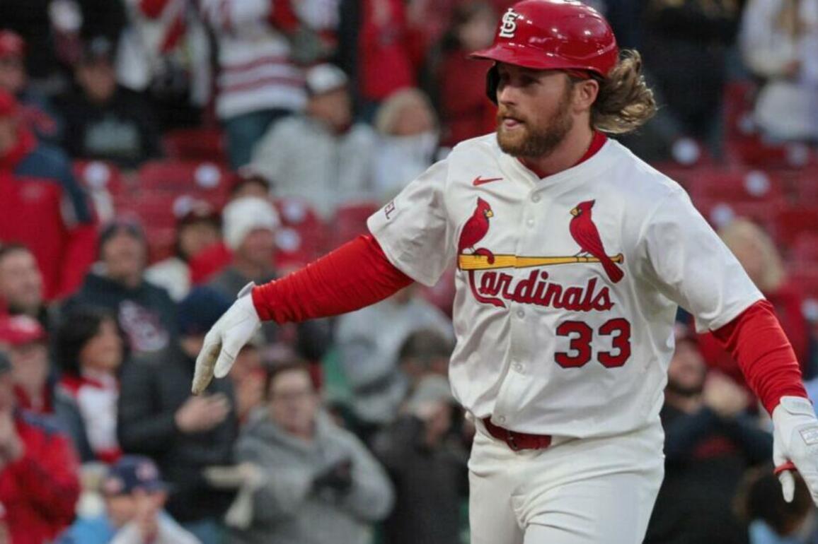 Cardinals' Brendan Donovan hits 1st-ever homer off lefty
