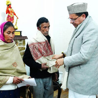 Uttarakhand CM meets parents of Anikta Bhandari, police question actress Urmila Sanawar in case
