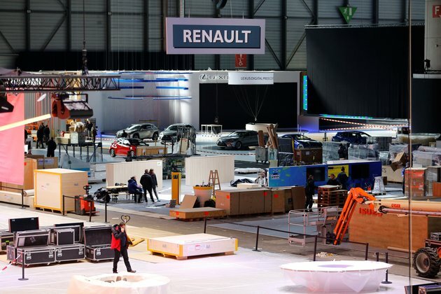 Trade Show Blues: Exhibitions Go Virtual as Virus Spreads