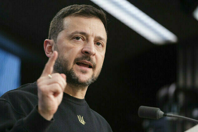 Russian narratives dominate US  Zelensky