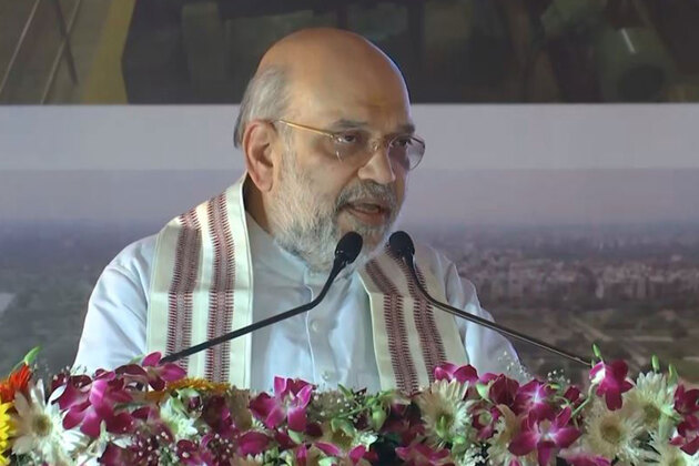 Ensure terrorists don't exploit snowfall to infiltrate: Home Minister Amit Shah to forces