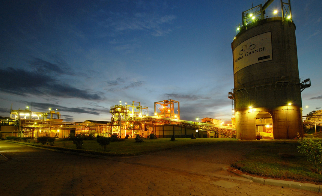 Complexo de ouro Serra Grande Crixás Goiás Aura AngloGold