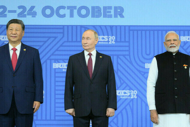 Modi to hold talks with Xi and Putin in China