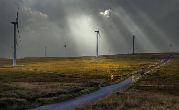 UK sets new monthly wind generation record