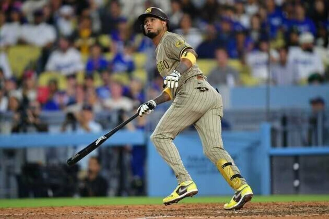 Padres hope Luis Arraez will find his swing in series at Twins