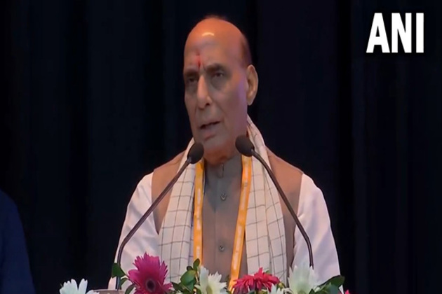 "Only motivation is to stay in power": Rajnath Singh slams oppn in Bihar