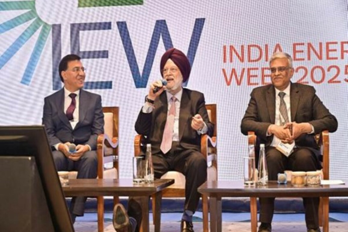 Union Minister Hardeep Puri announces key energy deals at India Energy Week 2025