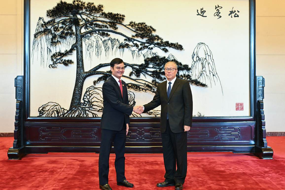 CHINA-BEIJING-LI HONGZHONG-VIETNAM-BUI QUANG HUY-MEETING (CN)
