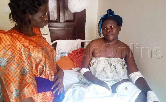 Harriet Nakwedde eyagenze okulambula ku Bukirwa mu ddwaaliro. Harriet Nakwedde eyagenze okulambula ku Bukirwa mu ddwaaliro.