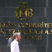 Economic Watch: Trkiye resumes rate cut amid lingering economic risks