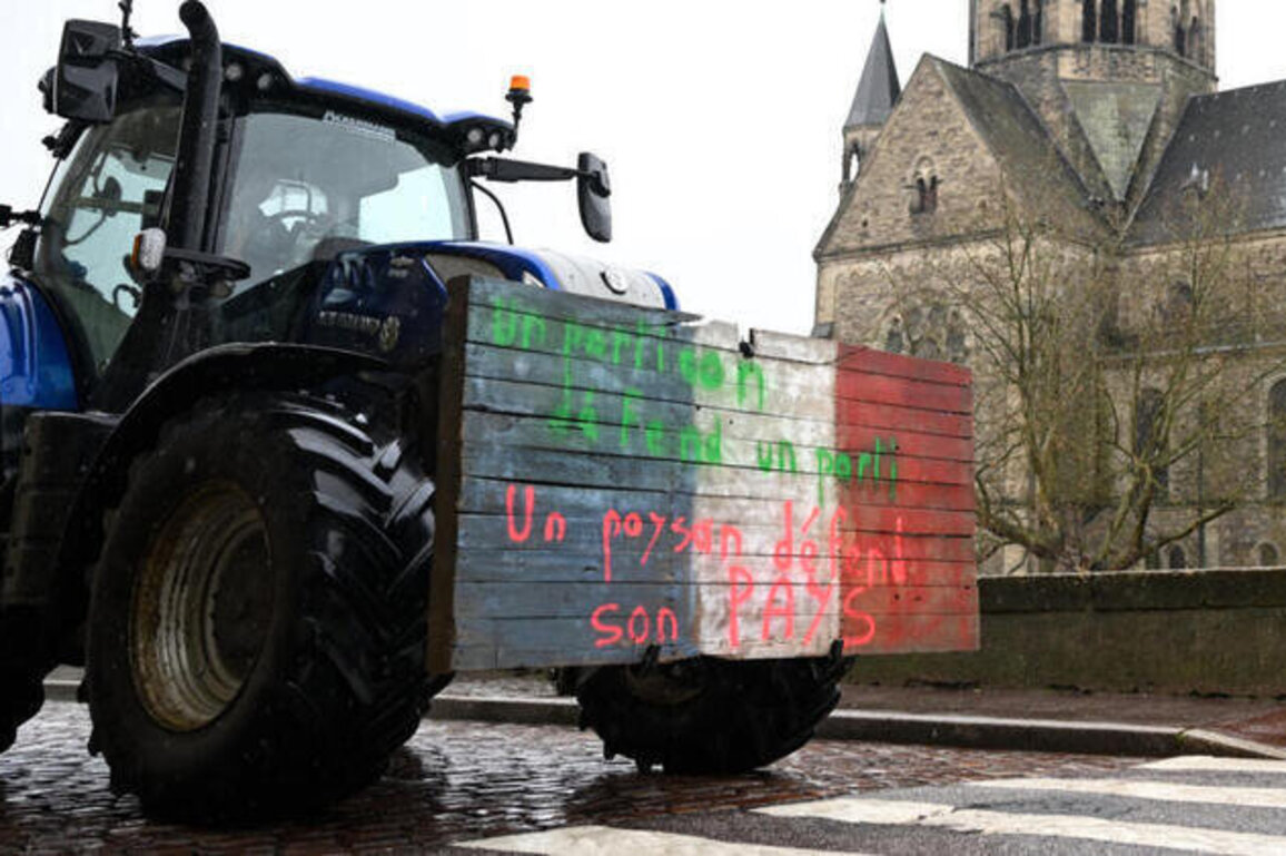 Some 350 tractors converge on Paris in latest farmers protest