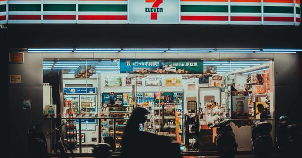 7-Eleven plans 645 store closures as consumer spending slows