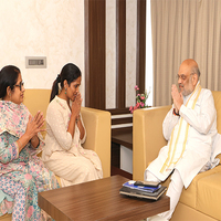 "No mercy for terrorist": Amit Shah after meeting Pahalgam victim's wife & daughter in Kochi
