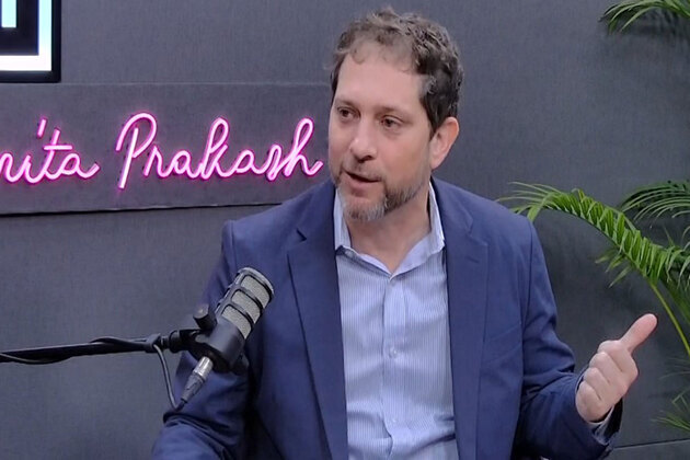 China tends to pursue strategy of staying on good terms with everyone: Former US NSA official Finer