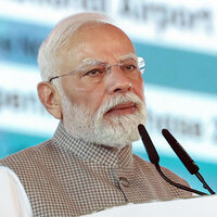 Congress always emphasised sarkarikaran of policy processes, we democratised it: PM Modi
