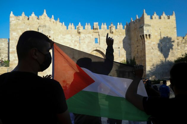Poll: Many Democrats Want More US Support for Palestinians