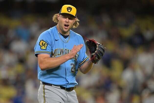 Brewers, with 'unbelievable' Trevor Megill, open series vs. Reds