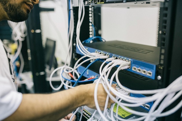 Microsoft reroutes Azure traffic after undersea fiber damage