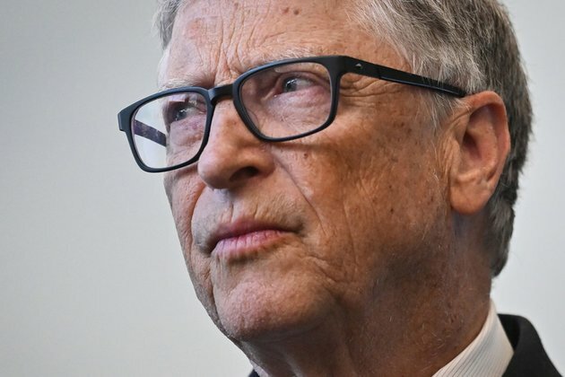 Bill Gates alleged lover linked to Russian &#039;spy Daily Mail