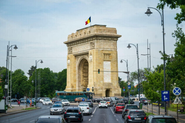 Romania Shifts Gears: Government Pushes for Investment-Led Economy