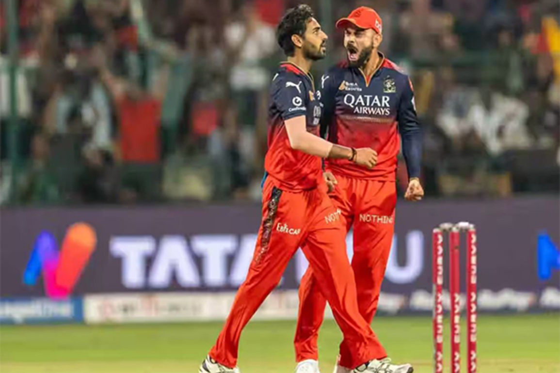 Bhuvneshwar Kumar scripts history in Bengaluru, goes level with Dwayne Bravo for elusive feat in IPL