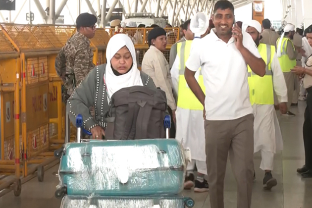 Delhi: 51 women depart for Haj 2025 without 'mehram' under historic initiative
