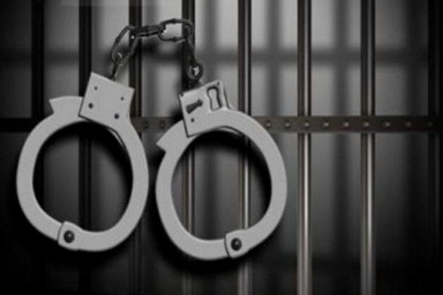 Bangladesh: 4 Chinese nationals arrested in Dhaka for looting Tk 50 lakh