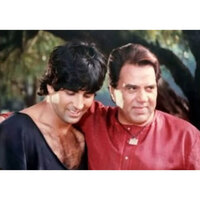"...Dharmendra ji was the hero every boy wanted to be": Akshay Kumar pays tribute to 'He-Man' of Bollywood