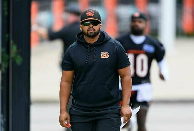 Bengals CBs Coach Charles Burks' Climb To NFL Takes New Turn