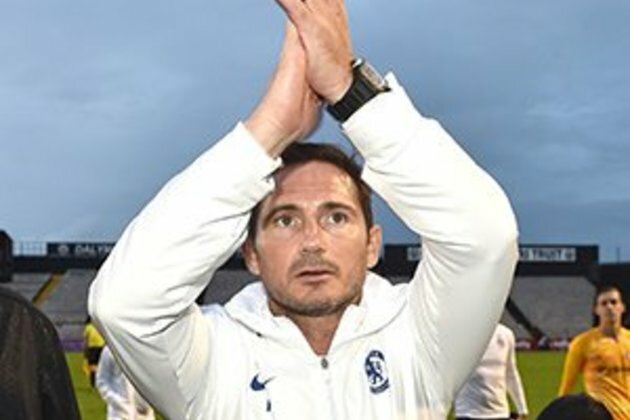 Lampard &#039;won&#039;t look backwards&#039; as he takes over Chelsea