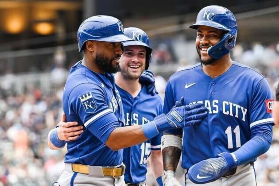 Starling Marte's blast helps Royals hold off Twins