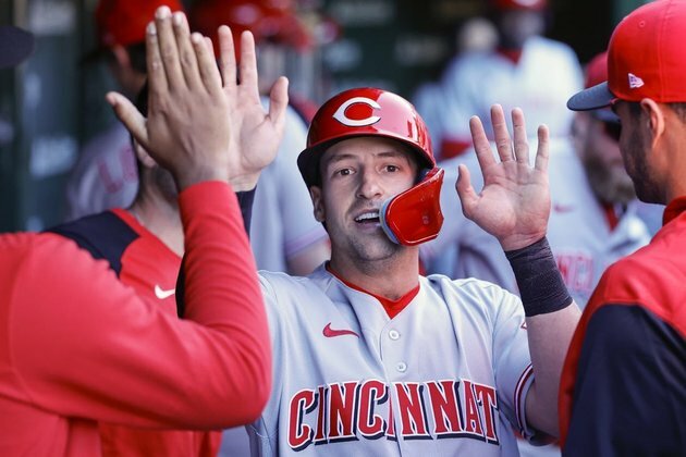 Spencer Steer's walk-off RBI double carries Reds past Cubs