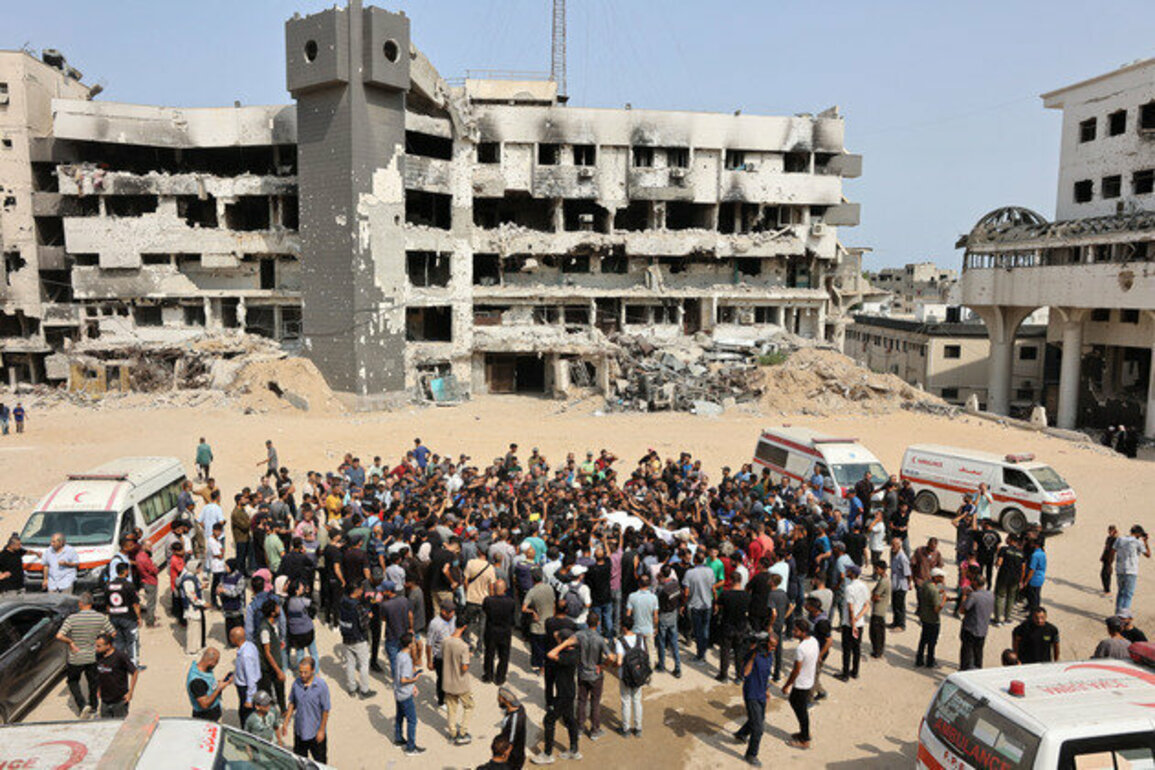 Gaza death toll rises to 61,827