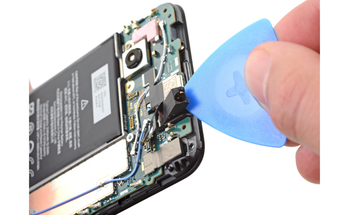 Google to enable DIY repair for Pixel smartphones with iFixit. Source: iFixit