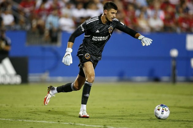 Galaxy look for bounce-back result vs. Sporting Kansas City