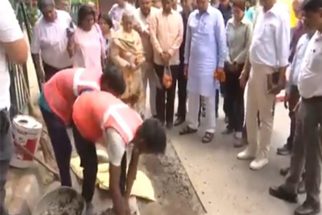 Delhi Minister Parvesh Verma attacks AAP over poor roads, sets target of filling 3,400 potholes in a day