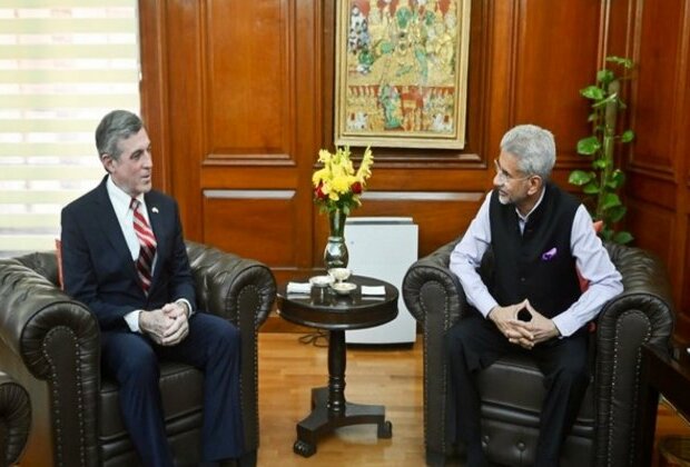 Jaishankar meets US' Delaware Governor John Carney in New Delhi