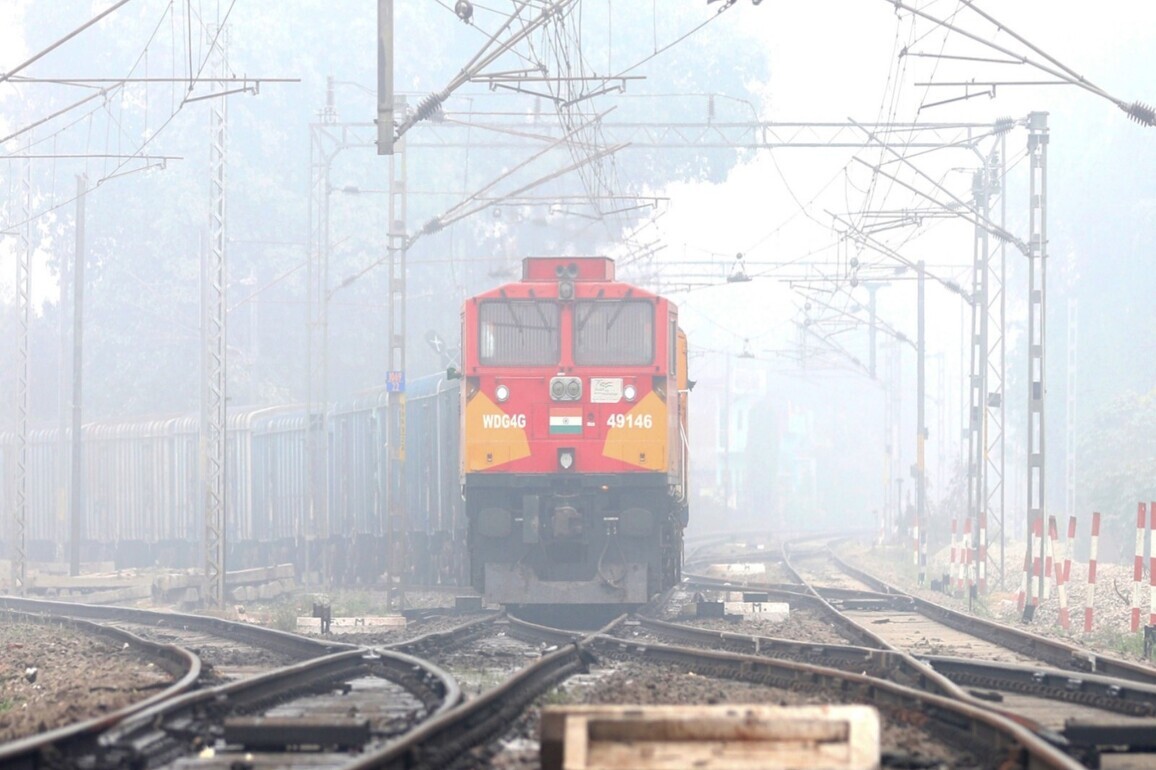 Railways approves projects worth Rs 1,236 crore to upgrade communication and Kavach system