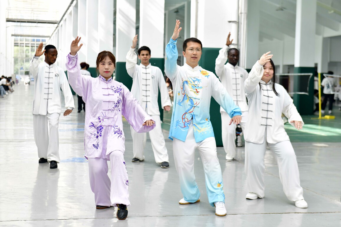 "Laowai" in China | Indonesian student's enduring passion for Tai Chi