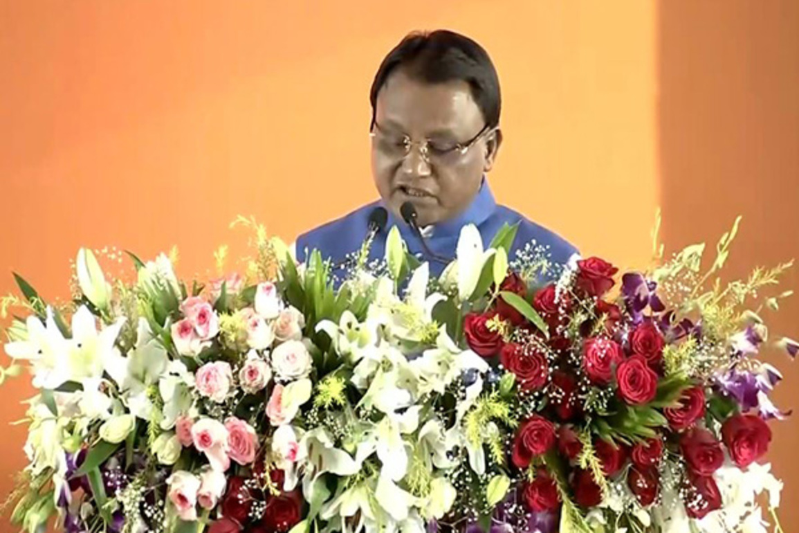 "PM Modi's leadership spurs Rs 17 Lakh crore in Investment proposals in 2 days," says Odisha CM Majhi