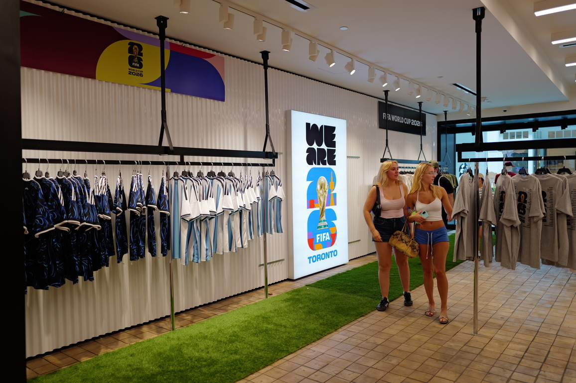 (SP)CANADA-TORONTO-FIFA WORLD CUP STORE