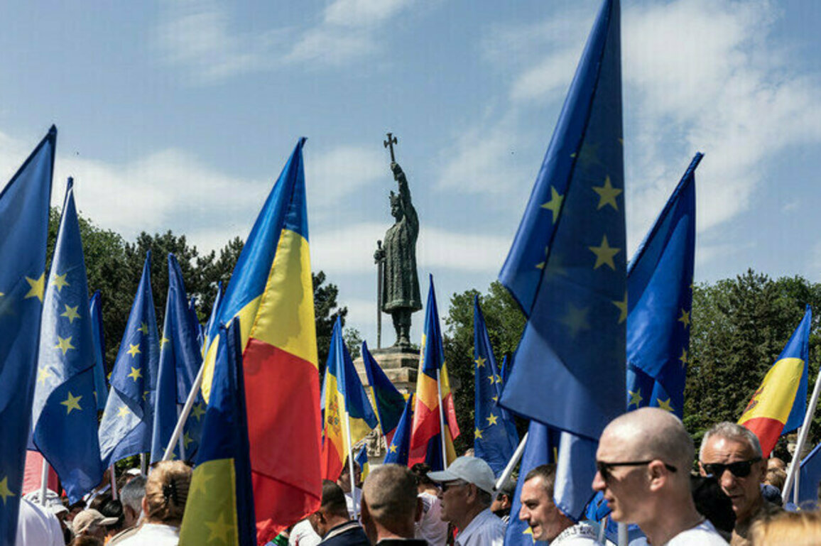 Moldova urges faster EU accession