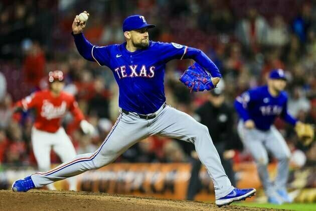 MLB roundup: Rangers' Nathan Eovaldi shuts out Reds